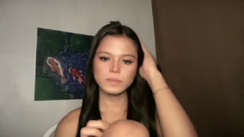 Snapshot of sexy_maevemorexxx chatting on May 2026 11:56:01 PM Nicole online show from May 2026 11:56:01 PM