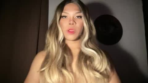 Snapshot of sexy_maevemorexxx chatting on June 2026 06:32:02 PM Nicole online show from June 2026 06:32:02 PM