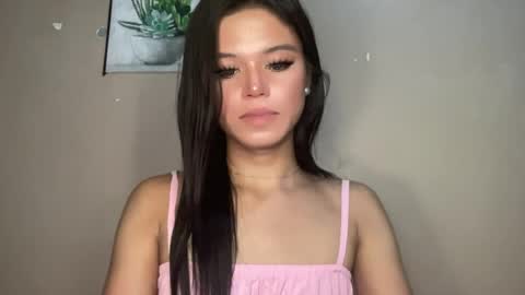 Snapshot of sexy_maevemorexxx chatting on June 2026 01:39:02 PM Nicole online show from June 2026 01:39:02 PM