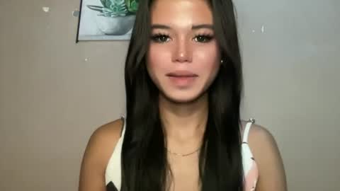 Snapshot of sexy_maevemorexxx chatting on July 2026 11:51:01 PM Nicole online show from July 2026 11:51:01 PM
