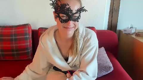 Snapshot of sexy_marlen chatting on February 2025 10:37:02 AM Marlen online show from February 2025 10:37:02 AM