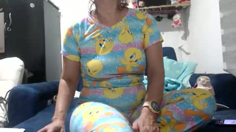 Mary online show from November 2025 02:32:02 AM