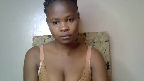 Snapshot of sexy_molyne chatting on April 2026 11:31:01 PM Molyne online show from April 2026 11:31:01 PM