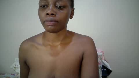 Snapshot of sexy_muna2 chatting on May 2026 10:14:02 PM sexy_muna2 online show from May 2026 10:14:02 PM