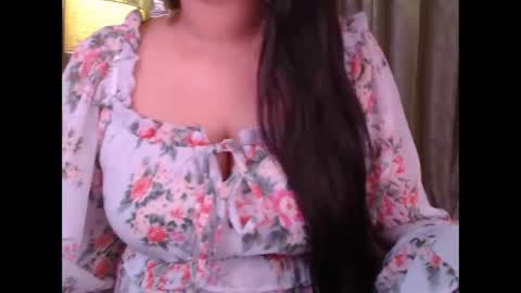 Snapshot of sexy_myra18 chatting on November 2025 04:12:01 AM myra online show from November 2025 04:12:01 AM