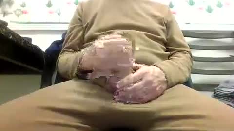 Daddy online show from November 2025 03:56:01 PM