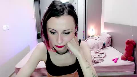 Snapshot of sexy_wise_kind chatting on February 2025 10:58:01 PM Mandy Green online show from February 2025 10:58:01 PM