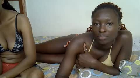 Snapshot of sexy_zola chatting on May 2026 09:25:01 AM Im Zola online show from May 2026 09:25:01 AM