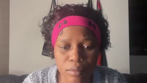 sexyasszeeee online show from April 2026 06:20:01 PM