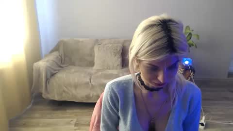 sexybeatriice online show from March 2026 07:34:01 AM