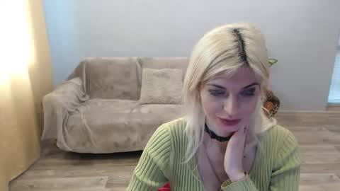 sexybeatriice online show from April 2026 06:41:02 AM