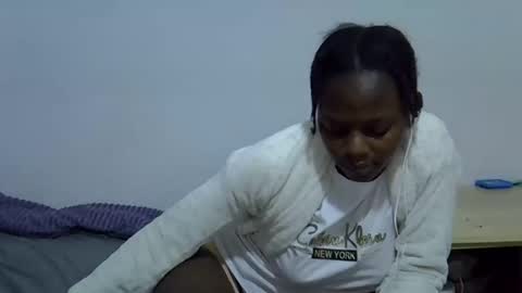 sexybeiby1 online show from April 2026 02:07:01 AM