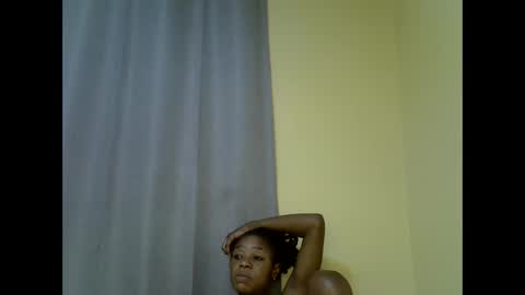 Snapshot of sexybianca56 chatting on October 2025 10:58:01 PM sexybianca56 online show from October 2025 10:58:01 PM