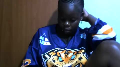 Snapshot of sexycarina254 chatting on December 2024 06:42:01 PM sexycarina254 online show from December 2024 06:42:01 PM