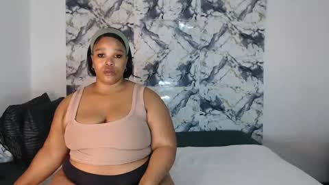 Snapshot of sexychill2000 chatting on June 2026 09:39:02 PM SEXYCHILL online show from June 2026 09:39:02 PM