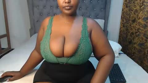 Snapshot of sexychocco_ chatting on January 2025 10:53:02 AM sexychocco online show from January 2025 10:53:02 AM