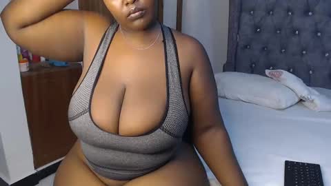 Snapshot of sexychocco_ chatting on January 2025 03:04:02 AM sexychocco online show from January 2025 03:04:02 AM