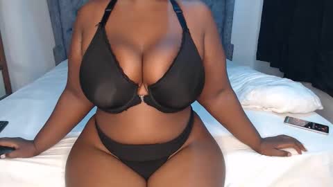 Snapshot of sexychocco_ chatting on September 2025 10:17:01 AM sexychocco online show from September 2025 10:17:01 AM