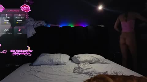 Sophia online show from April 2026 01:20:02 PM