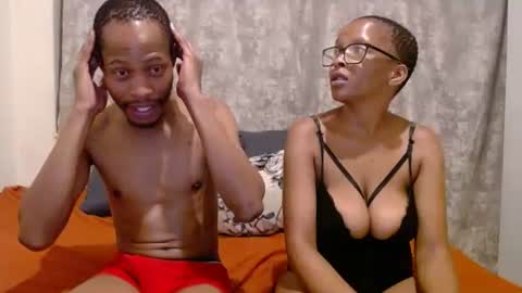 Snapshot of sexycouplexx01 chatting on February 2026 06:39:01 PM sexycouplexx01 online show from February 2026 06:39:01 PM