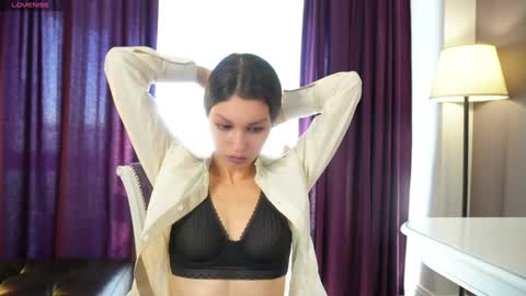 Snapshot of sexycutegirs chatting on October 2025 05:27:01 AM Hello my name is Merry every 200 subs - Hot show Fav patterns 577123 pvt open online show from October 2025 05:27:01 AM