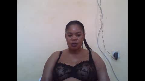 EMILY online show from November 2025 07:18:02 AM