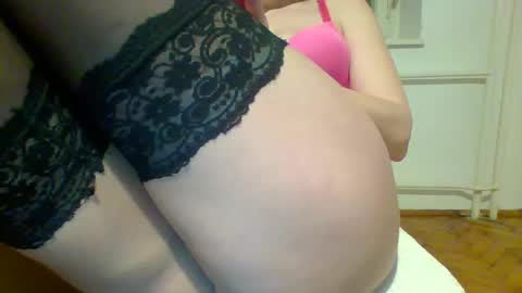 Snapshot of sexyfootlady chatting on February 2025 08:35:02 PM sexyfootlady online show from February 2025 08:35:02 PM