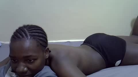 sexyghurl12 online show from February 2026 05:52:01 PM