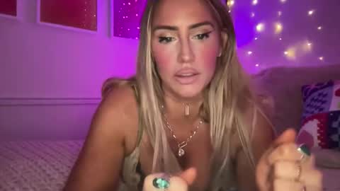 Ashley Love online show from March 2026 06:50:02 AM