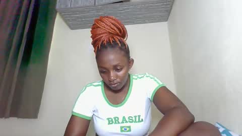 JOAN online show from November 2025 11:10:02 AM