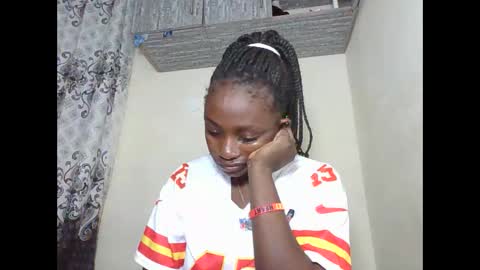 JOAN online show from February 2026 12:42:01 AM