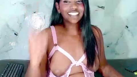 Snapshot of sexykitten147 chatting on June 2026 03:25:01 AM SexyKitten147 online show from June 2026 03:25:01 AM