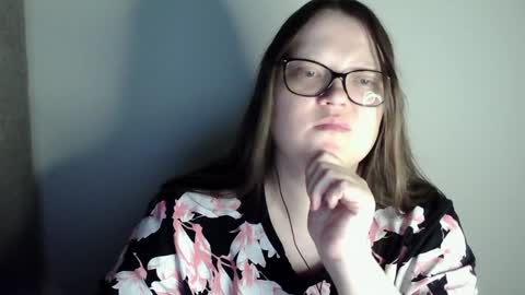 Kate online show from January 2025 05:12:02 PM