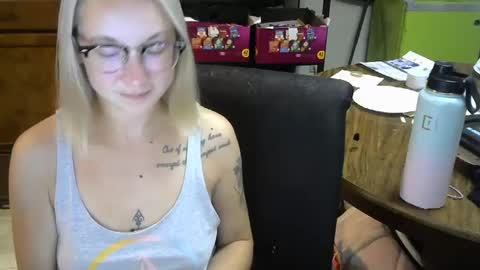 sexylexie93 online show from October 2025 02:34:02 AM