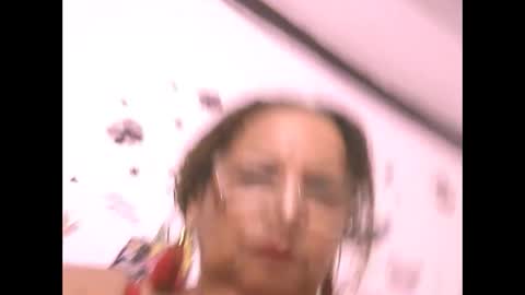 Snapshot of sexylilith421 chatting on September 2025 01:40:02 AM Sexy Lilith online show from September 2025 01:40:02 AM