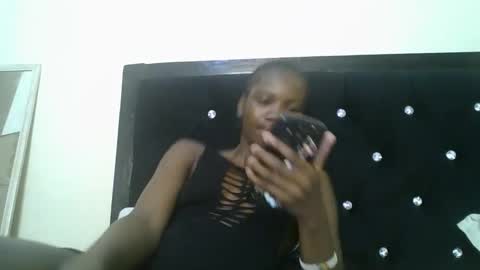 sexylina25 online show from March 2026 07:04:02 PM