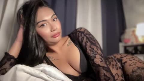 maxine online show from March 2026 11:11:01 PM