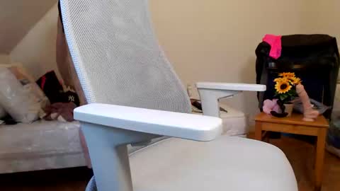 Vincent Vega online show from October 2025 03:43:01 PM