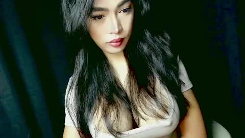 Snapshot of sexymariafoxx chatting on June 2026 10:37:01 PM MariaFoxx online show from June 2026 10:37:01 PM