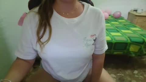 sexymisss24 online show from October 2025 05:17:01 PM
