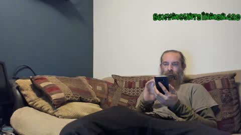 Snapshot of sexymountainman420 chatting on December 2024 03:40:02 AM Sexymountainman420 online show from December 2024 03:40:02 AM
