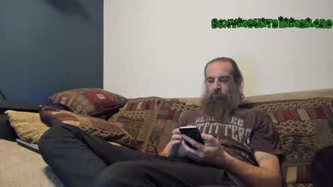 Snapshot of sexymountainman420 chatting on December 2024 04:28:02 AM Sexymountainman420 online show from December 2024 04:28:02 AM