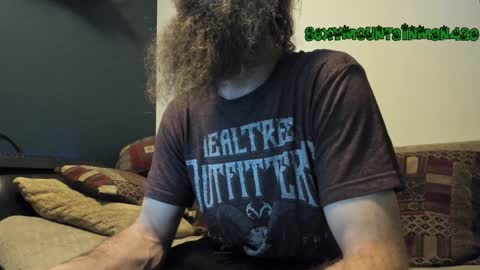 Snapshot of sexymountainman420 chatting on December 2024 09:30:02 PM Sexymountainman420 online show from December 2024 09:30:02 PM