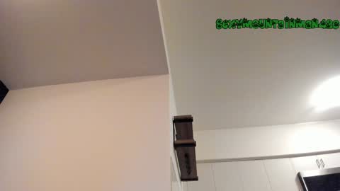 Snapshot of sexymountainman420 chatting on February 2025 03:11:02 AM Sexymountainman420 online show from February 2025 03:11:02 AM