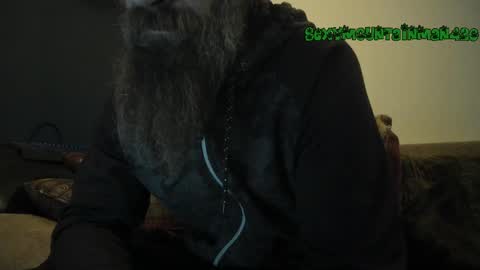 Snapshot of sexymountainman420 chatting on February 2025 06:41:01 PM Sexymountainman420 online show from February 2025 06:41:01 PM