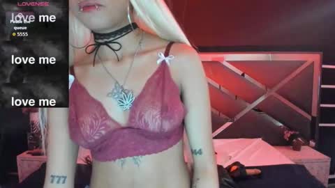 Snapshot of sexynaf chatting on September 2025 07:40:02 PM N A F online show from September 2025 07:40:02 PM