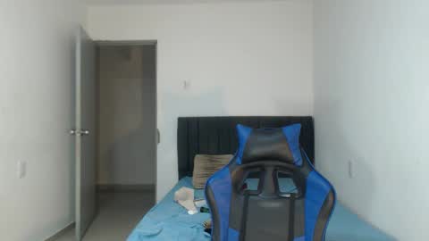 Natalia Duran online show from November 2025 06:26:02 AM