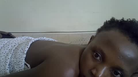 Snapshot of sexypetite4 chatting on July 2026 07:23:02 AM SHARON online show from July 2026 07:23:02 AM