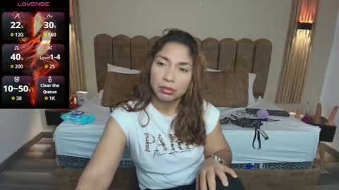 Snapshot of sexyrachel_ chatting on October 2025 12:06:01 PM R A C H E L online show from October 2025 12:06:01 PM
