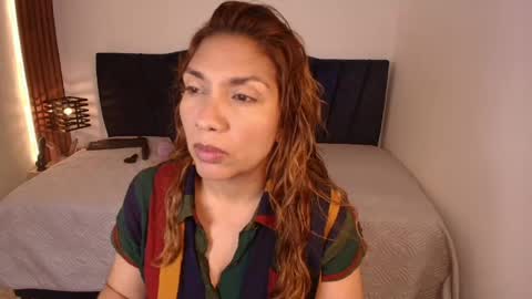 Snapshot of sexyrachel_ chatting on May 2026 12:11:01 PM R A C H E L online show from May 2026 12:11:01 PM